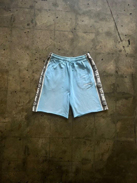 ALL PURPOSE SWEAT SHORTS - LIGHT BLUE