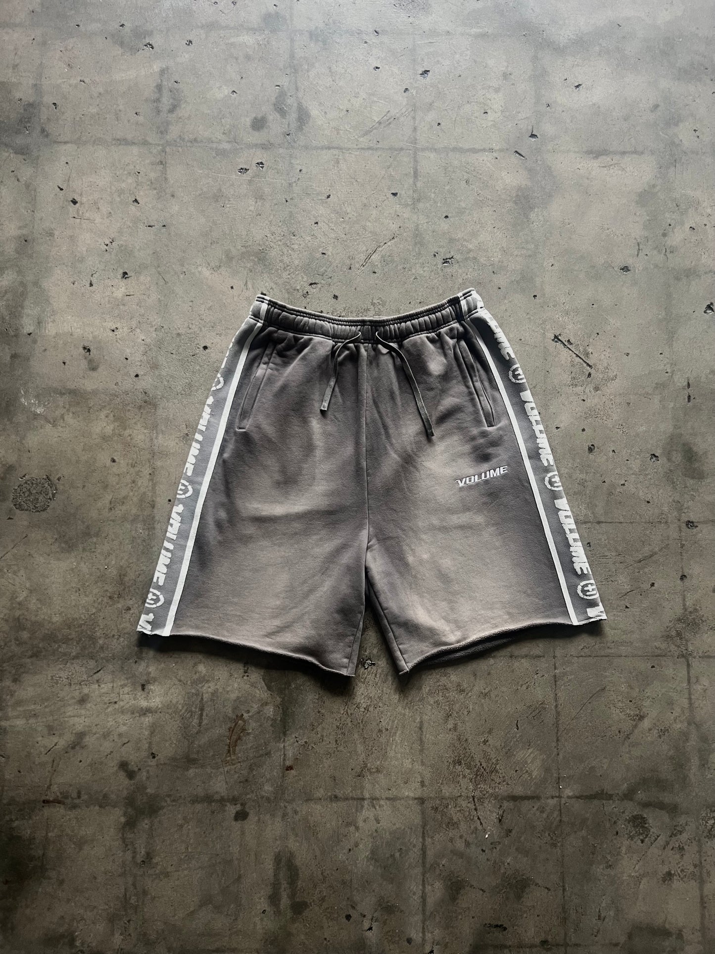 ALL PURPOSE SWEAT SHORTS - DARK GREY