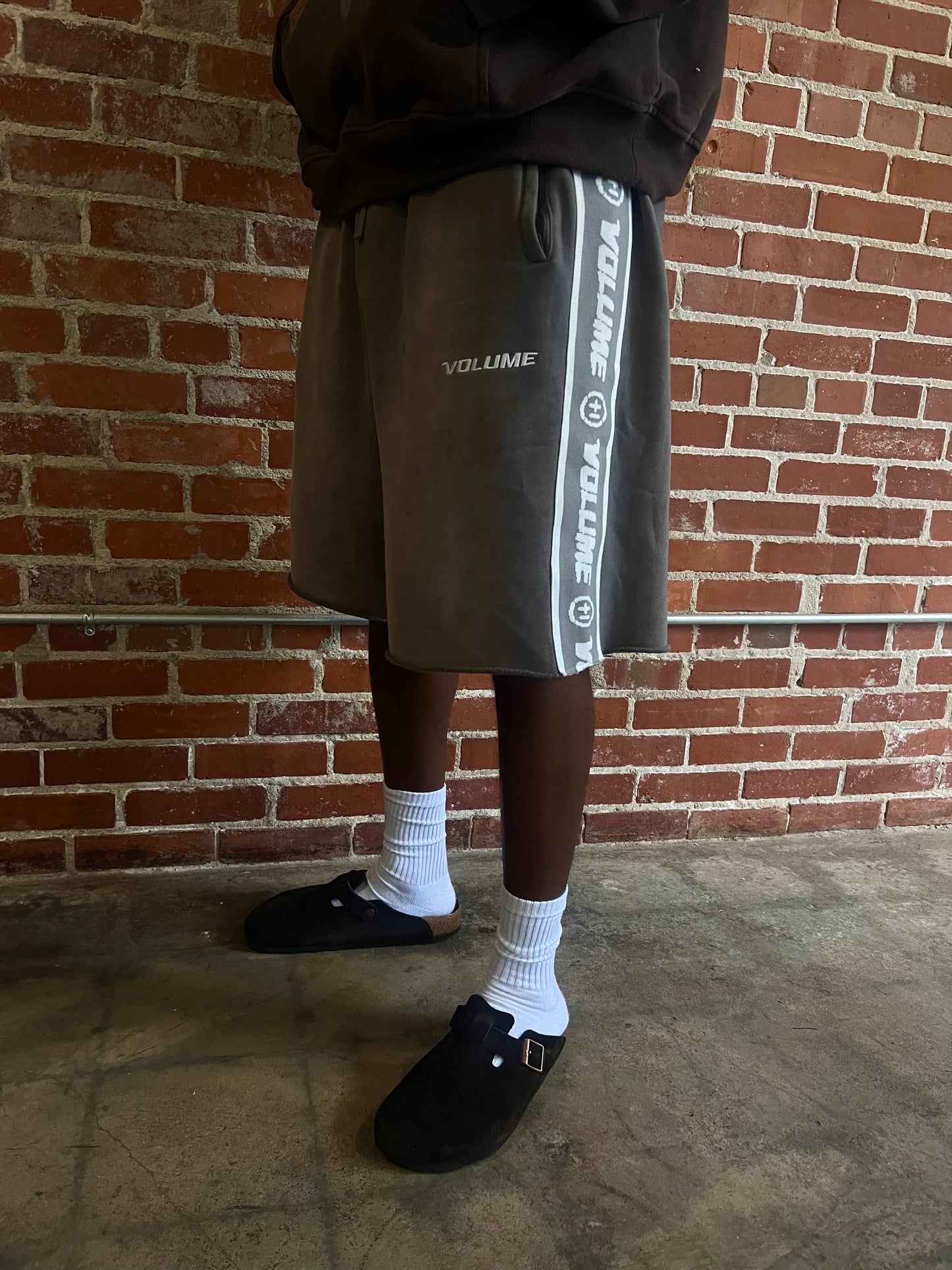 ALL PURPOSE SWEAT SHORTS - DARK GREY